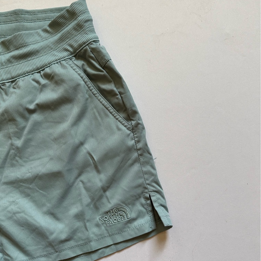 The North Face short